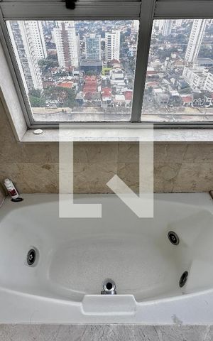 Apartamento à venda com 269m², 4 quartos e 2 vagas Apartamento à venda com 269m², 4 quartos e 2 vagasBanheiro Suíte 2 Cobertura