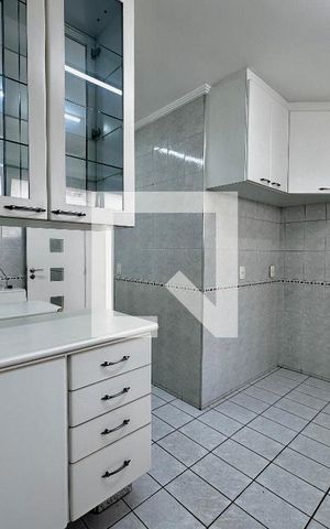 Apartamento à venda com 269m², 4 quartos e 2 vagas Apartamento à venda com 269m², 4 quartos e 2 vagasCozinha