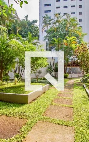 Apartamento à venda com 269m², 4 quartos e 2 vagas Apartamento à venda com 269m², 4 quartos e 2 vagasÁrea comum