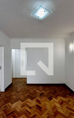 Apartamento à venda com 269m², 4 quartos e 2 vagas Apartamento à venda com 269m², 4 quartos e 2 vagasSuíte 1