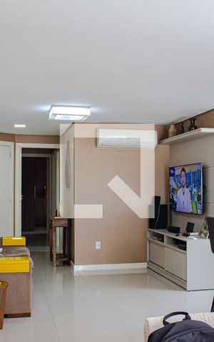 Apartamento à venda com 79m², 2 quartos e 2 vagas Apartamento à venda com 79m², 2 quartos e 2 vagasSala