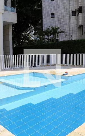 Apartamento para alugar com 116m², 3 quartos e 2 vagas Apartamento para alugar com 116m², 3 quartos e 2 vagasPiscina