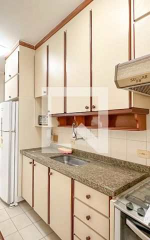 Apartamento para alugar com 66m², 2 quartos e 1 vaga Apartamento para alugar com 66m², 2 quartos e 1 vagaCozinha