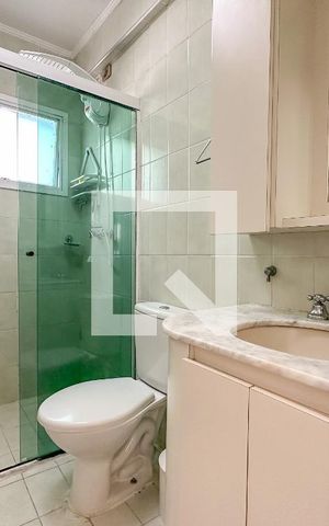 Apartamento para alugar com 66m², 2 quartos e 1 vaga Apartamento para alugar com 66m², 2 quartos e 1 vagaBanheiro