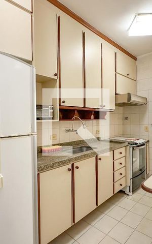 Apartamento para alugar com 66m², 2 quartos e 1 vaga Apartamento para alugar com 66m², 2 quartos e 1 vagaCozinha