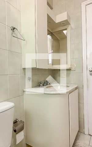 Apartamento para alugar com 66m², 2 quartos e 1 vaga Apartamento para alugar com 66m², 2 quartos e 1 vagaBanheiro