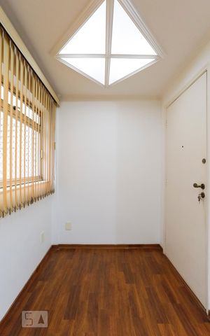 Apartamento para alugar com 110m², 3 quartos e 1 vagaSala