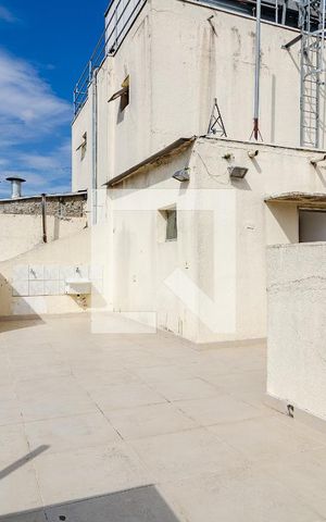 Apartamento à venda com 107m², 3 quartos e 2 vagas Apartamento à venda com 107m², 3 quartos e 2 vagasTerraço