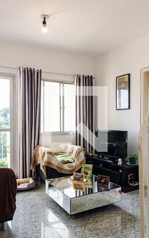 Apartamento à venda com 107m², 3 quartos e 2 vagas Apartamento à venda com 107m², 3 quartos e 2 vagasSala