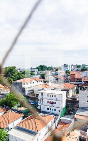 Apartamento à venda com 107m², 3 quartos e 2 vagas Apartamento à venda com 107m², 3 quartos e 2 vagasVista da Varanda