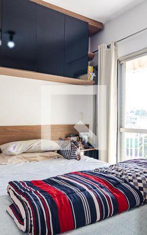 Apartamento à venda com 107m², 3 quartos e 2 vagas Apartamento à venda com 107m², 3 quartos e 2 vagasSuíte