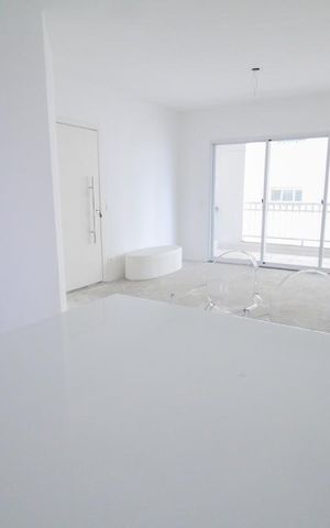 Apartamento à venda com 120m², 3 quartos e 3 vagas Apartamento à venda com 120m², 3 quartos e 3 vagasSala