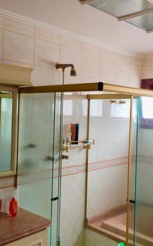 Casa à venda com 490m², 4 quartos e sem vagaBanheiro