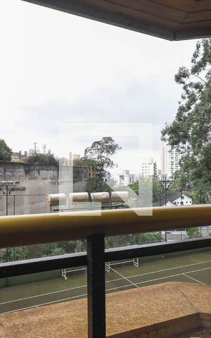 Apartamento à venda com 250m², 4 quartos e 4 vagas Apartamento à venda com 250m², 4 quartos e 4 vagasVaranda da suíte 2