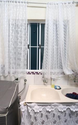 Casa à venda com 260m², 3 quartos e 3 vagasÁrea de Serviço