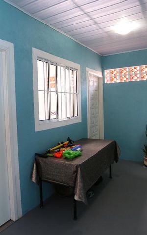 Casa à venda com 260m², 3 quartos e 3 vagasCorredor de Entrada e Saída