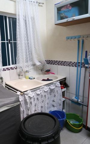 Casa à venda com 260m², 3 quartos e 3 vagasÁrea de Serviço
