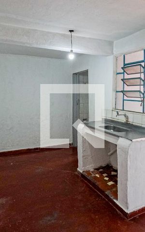 Casa para alugar com 50m², 1 quarto e sem vaga Casa para alugar com 50m², 1 quarto e sem vagaSala/Cozinha