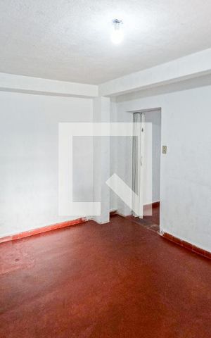 Casa para alugar com 50m², 1 quarto e sem vaga Casa para alugar com 50m², 1 quarto e sem vagaQuarto