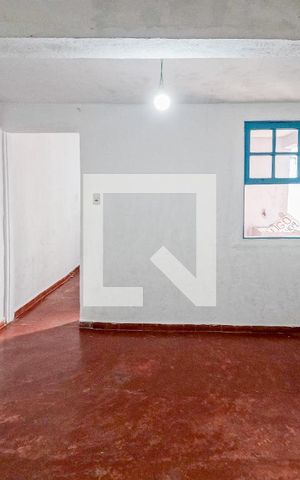 Casa para alugar com 50m², 1 quarto e sem vaga Casa para alugar com 50m², 1 quarto e sem vagaQuarto