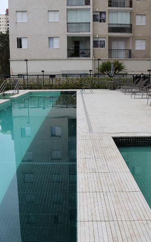 Apartamento à venda com 85m², 2 quartos e 2 vagasÁrea Comum - Piscina