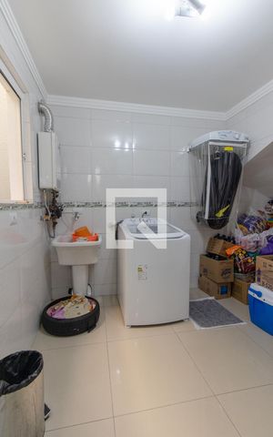 Casa para alugar com 120m², 3 quartos e 6 vagas Casa para alugar com 120m², 3 quartos e 6 vagasÁrea de Serviço