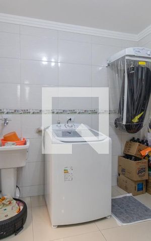 Casa para alugar com 120m², 3 quartos e 6 vagas Casa para alugar com 120m², 3 quartos e 6 vagasÁrea de Serviço