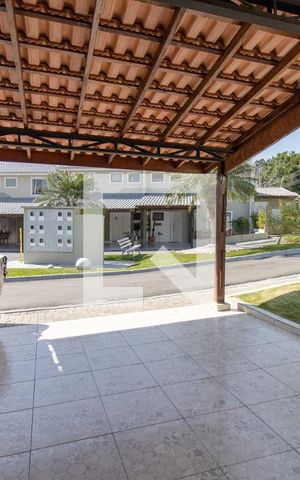 Casa para alugar com 120m², 3 quartos e 6 vagas Casa para alugar com 120m², 3 quartos e 6 vagasGaragem