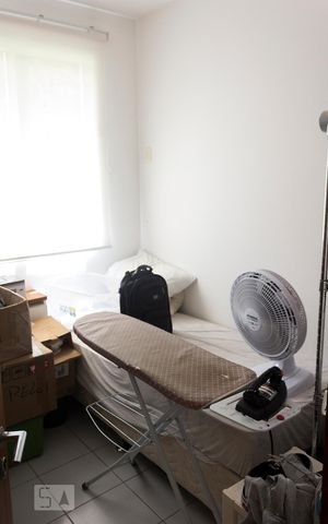 Casa de condomínio à venda com 305m², 6 quartos e 3 vagasQuarto de Serviço