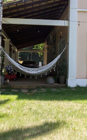 Casa de condomínio à venda com 305m², 6 quartos e 3 vagasQuintal