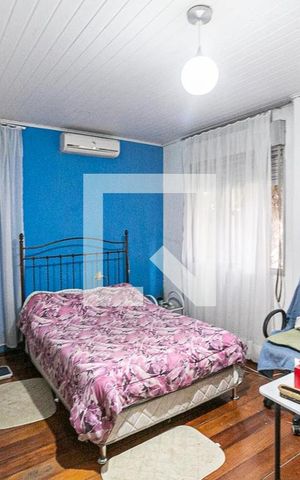 Casa à venda com 160m², 3 quartos e 6 vagas Casa à venda com 160m², 3 quartos e 6 vagasQuarto 3