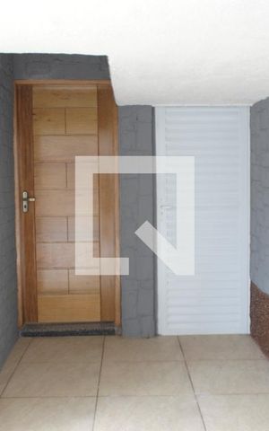 Casa à venda com 110m², 2 quartos e 1 vagaEntrada