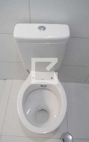 Casa à venda com 110m², 2 quartos e 1 vagaBanheiro