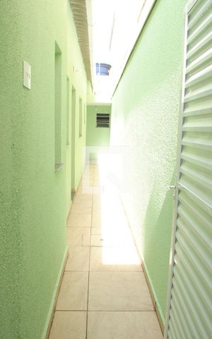 Casa à venda com 110m², 2 quartos e 1 vagaCorredor