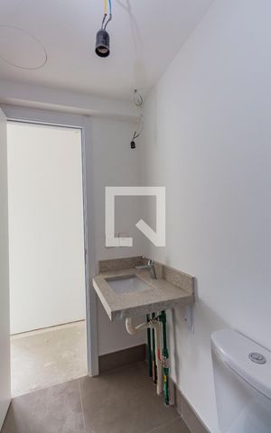 Apartamento à venda com 58m², 2 quartos e 1 vaga Apartamento à venda com 58m², 2 quartos e 1 vagaBanheiro
