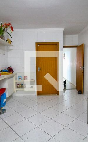 Casa à venda com 350m², 3 quartos e 4 vagascozinha