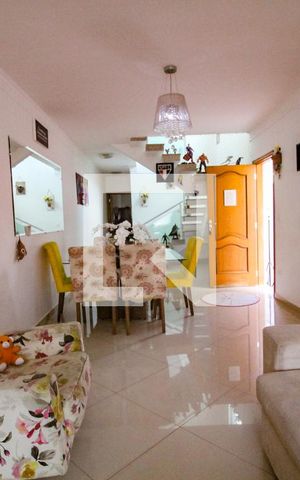 Casa à venda com 350m², 3 quartos e 4 vagassala