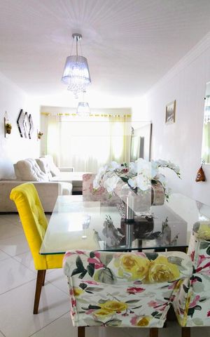 Casa à venda com 350m², 3 quartos e 4 vagassala