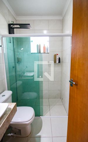 Casa à venda com 350m², 3 quartos e 4 vagasbanheiro quarto 3 suite