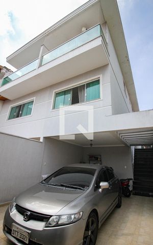 Casa à venda com 350m², 3 quartos e 4 vagasgaragem