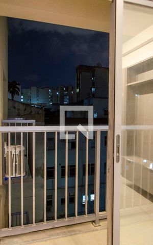 Apartamento à venda com 38m², 1 quarto e sem vaga Apartamento à venda com 38m², 1 quarto e sem vagavaranda