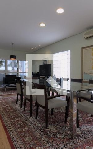 Casa à venda com 350m², 4 quartos e 5 vagas Casa à venda com 350m², 4 quartos e 5 vagasQuarto 4