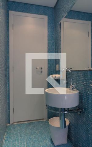 Casa à venda com 350m², 4 quartos e 5 vagas Casa à venda com 350m², 4 quartos e 5 vagasLavabo