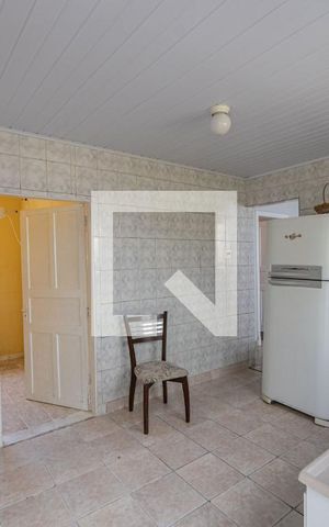 Casa à venda com 150m², 2 quartos e 1 vaga Casa à venda com 150m², 2 quartos e 1 vagaCozinha