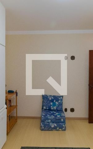 Casa à venda com 351m², 4 quartos e 4 vagas Casa à venda com 351m², 4 quartos e 4 vagasQuarto 01