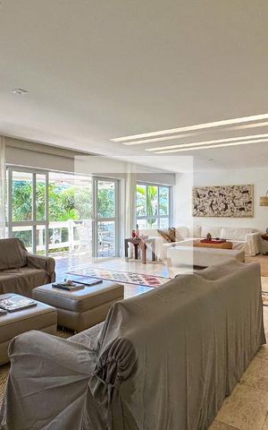 Casa à venda com 800m², 6 quartos e 5 vagas Casa à venda com 800m², 6 quartos e 5 vagasSala 01