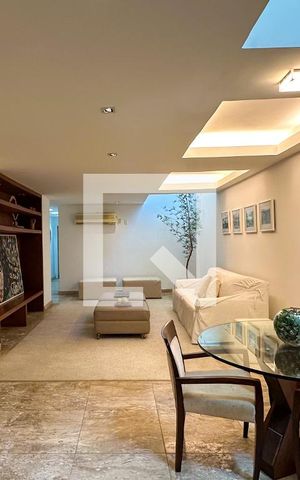 Casa à venda com 800m², 6 quartos e 5 vagas Casa à venda com 800m², 6 quartos e 5 vagasSala 02