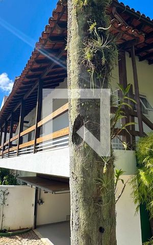 Casa à venda com 800m², 6 quartos e 5 vagas Casa à venda com 800m², 6 quartos e 5 vagasFachada Lateral