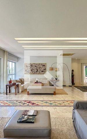 Casa à venda com 800m², 6 quartos e 5 vagas Casa à venda com 800m², 6 quartos e 5 vagasSala 01