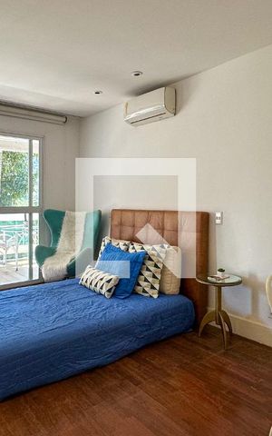 Casa à venda com 800m², 6 quartos e 5 vagas Casa à venda com 800m², 6 quartos e 5 vagasSuíte 2